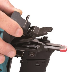 Aku hřebíkovačka Li-ion LXT 18V, bez aku   Z - Detail ústí