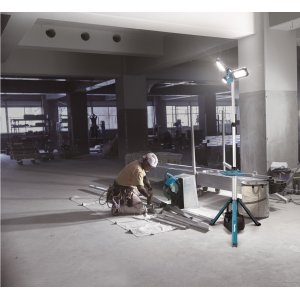 Aku stojanová LED svítilna Li-ion LXT/XGT 40V   Z - Foto v akci 2