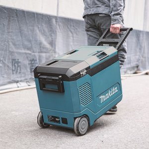Aku termobox 23l Li-ion XGT/LXT,bez aku   Z - Jednoduchý transport