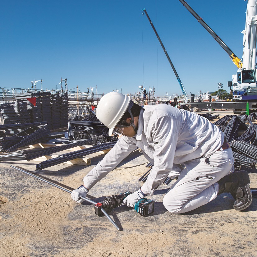 Makita SC001GZK Aku střihač armatur Li-ion XGT 40V, bez aku   Z